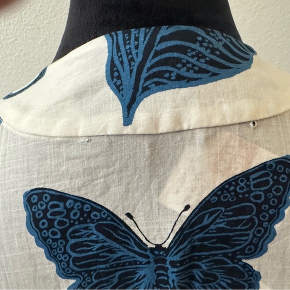 Banana Republic Navy and Cream Floral Wrap Midi Dress - Picture 7 of 10